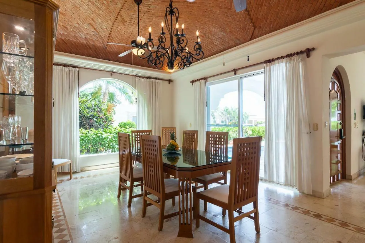 فيلا بلايا ديل كارمنفي Ocean View House With Private Pool By Playa Paradise فيلة